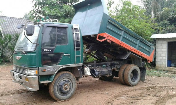 ขาย6ล้อดั้ม เครื่อง EH 100 เบรคทิฟฟี่ สภาพพร้อมใช้