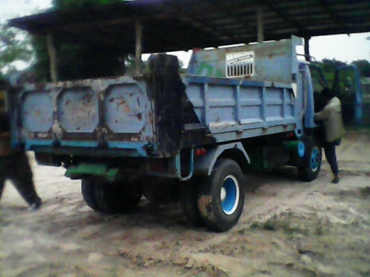 ขายด่วนรถ6ล้อดั้มNPR59LU5-M-Fปี39เครือง115แรงรถสวยเดิม