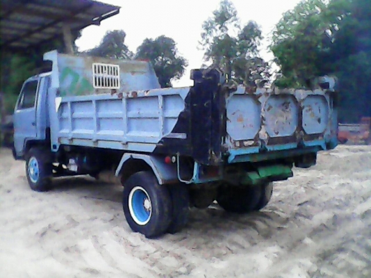 ขายด่วนรถ6ล้อดั้มNPR59LU5-M-Fปี39เครือง115แรงรถสวยเดิม