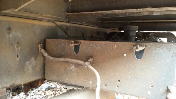 นิสสันUD.2เพลา.เครื่องPE6-275โบว์.ติดเครนยูนิค3ตัน3ปลอก2ชักท้องV.รวมเครน7,20เมตร.ราคา.680,000..