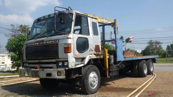 นิสสันUD.2เพลา.เครื่องPE6-275โบว์.ติดเครนยูนิค3ตัน3ปลอก2ชักท้องV.รวมเครน7,20เมตร.ราคา.680,000..