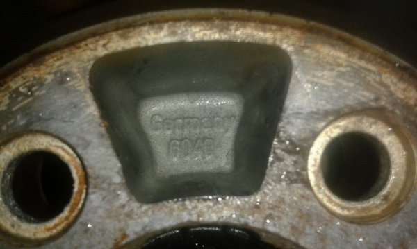 ขายล้อVolvoแท้รุ่นTitanขอบ17กว้าง7off43ติดยางดอกหนาปี12สวย