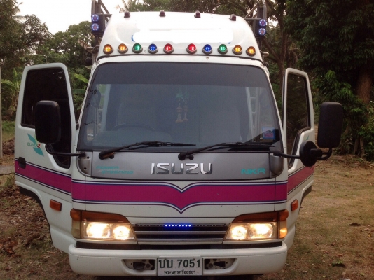 6ล้อเล็ก  ปี53 ไม่ติดเวลา NKR71E เครื่อง 120 แรง LPG แก๊สจากโรงงาน ประหยัด แรงสุดๆ ยาว 3.20 ม.กว้าง 1.80ม.สภาพสวยๆ พร้อมใช้งานได้เลย โทร 081-7634892 อยู่ราชบุรี