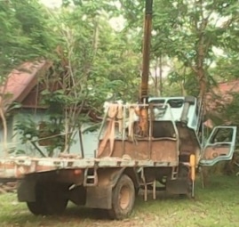 ISUZU TX 145 HP 6BB1 รถบรรทุกหกล้อใหญ่ ติดเครน TADANO 3 ตัน 3 ปลอก กระบะพื้นเหล็กพื้นเรียบความยาว 5 เมตรสภาพสวย เครื่องยนต์แรงดีเดิมๆไม่มีเยิ้มครับ หัวเก๋งร็อกกี้อย่างสวยไม่ผุลงเล่มครบพร้อม ภายในเก๋งคอนโซลสวยครบ ช่วงล่างแน่นคัชซีไม่มีบวมครับ ยาง 9.00 ขอบ