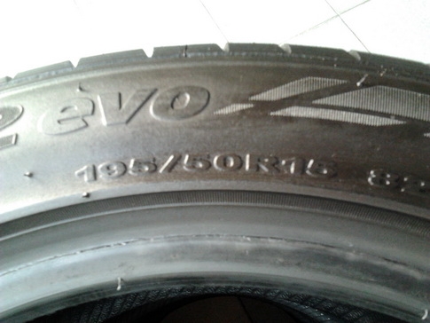 Hankook 195/50/15 ปี13 สภาพ90 ดอกสวยๆ 1ชุด