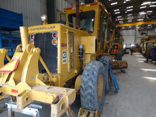 รถเกรดCAT 140G #72V*****  22,200ชม. ปี 1993  Rear Ripper Tel : 098-858-5524 สามภพ ครับ