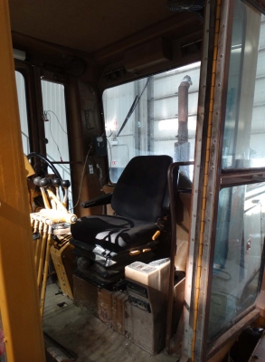 รถเกรดCAT 140G #72V*****  22,200ชม. ปี 1993  Rear Ripper Tel : 098-858-5524 สามภพ ครับ