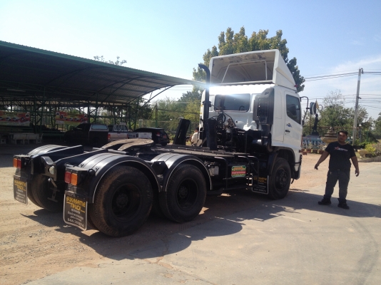 รอเจ้าของอยู่เหลือคันสุดท้าย hino mega 320 แรง ปี 47 พร้อมเล่มทะเบียนรถห้างนะคะ โทร.085-3034416  091-8790642