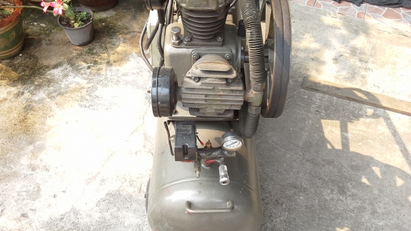 ขายปั้มลม 3 สูบ 3 แรง ขายปั้มลม 3 สูบ 3 แรง