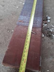 ไม้พื้นไม้แดงหน้า 4 รางลิ้น