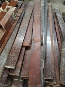 ไม้พื้นไม้แดงหน้า 4 รางลิ้น