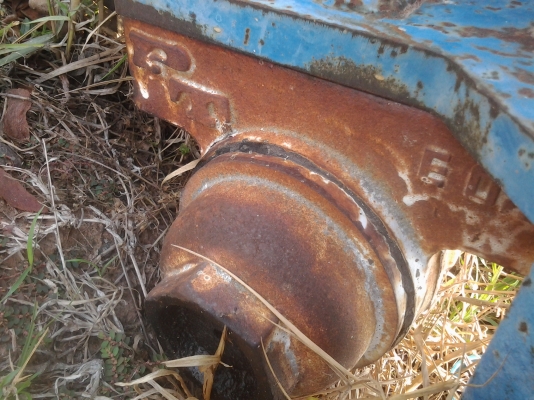 ขายตามสภาพพาน6ใบ26นิ้วยีห้อPTติดกับรถไถฟอดร์