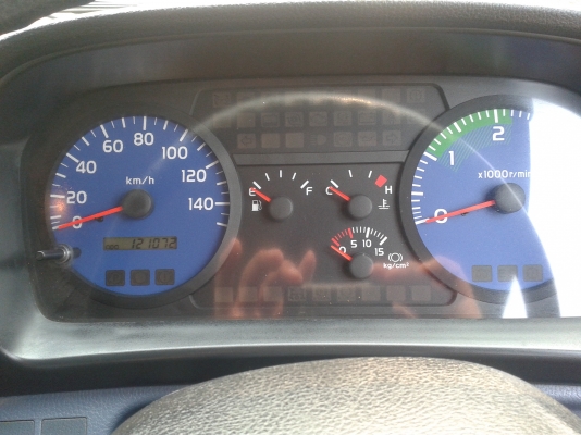 HINO  MEGA  FC  พร้อมมิเตอร์หัวจ่าย  สภาพสวย  พร้อมใช้งานครับ