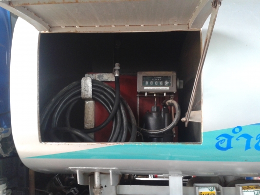 HINO  MEGA  FC  พร้อมมิเตอร์หัวจ่าย  สภาพสวย  พร้อมใช้งานครับ