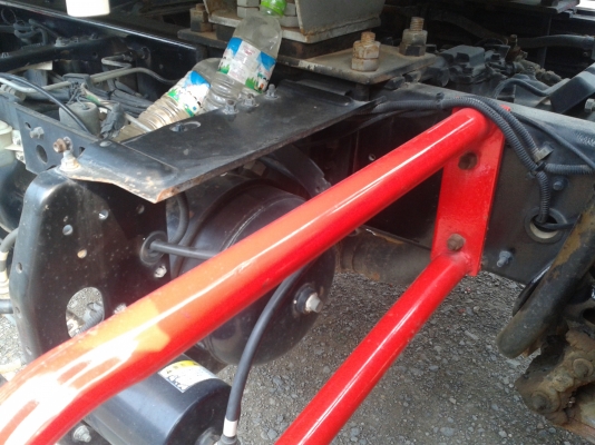 HINO  MEGA  FC  พร้อมมิเตอร์หัวจ่าย  สภาพสวย  พร้อมใช้งานครับ