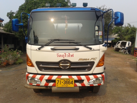 HINO  MEGA  FC  พร้อมมิเตอร์หัวจ่าย  สภาพสวย  พร้อมใช้งานครับ