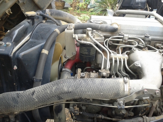 HINO  MEGA  FC  พร้อมมิเตอร์หัวจ่าย  สภาพสวย  พร้อมใช้งานครับ