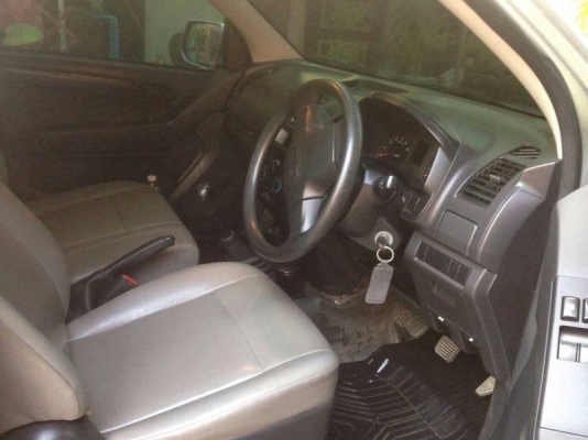 ISUZU All New ปี12 (รถหลุดจำนำ) ISUZU All New ปี12 (รถหลุดจำนำ)