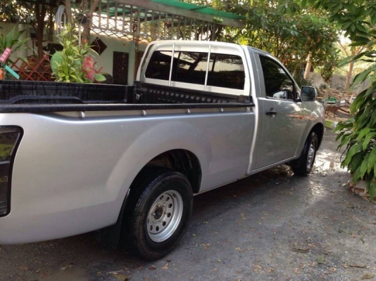 ISUZU All New ปี12 (รถหลุดจำนำ) ISUZU All New ปี12 (รถหลุดจำนำ)