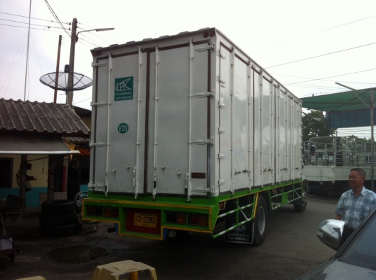 ISUZU 6ล้อตู้แห้ง ยาว7.20 ปี51 200แรงม้า