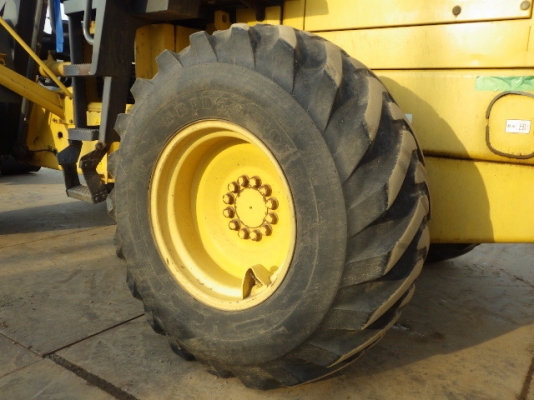 ขายรถตัก KOMATSU WR11-3 ขายรถตัก KOMATSU WR11-3