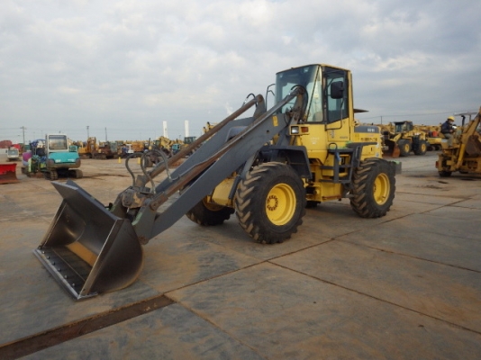 ขายรถตัก KOMATSU WR11-3