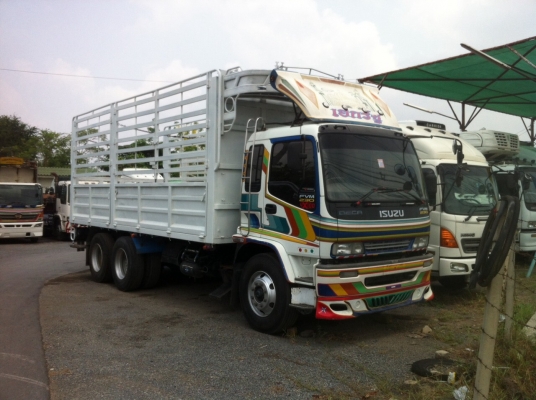 ISUZU 10ล้อ ปี48 230แรงม้า