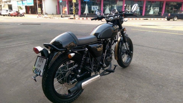 ขายคับ STALLIONS CT150 CAFE RACER ทะเบียนพร้อมโอนไม่ขาดต่อ รถวิ่งมาสามพันนิดๆ สวยๆคับ ราคา 48500 บาท ส่งได้ทั่วไทยคับ สนใจติดต่อ 081-0578282 FACEBOOK POP BIGBIKE SAKONNAKHON ไอดีไลน์ POPBIGBIKESAKON คับ สนใจรถสวย ถูก ดี ต้อง POP BIGBIKE SAKONNAKHON