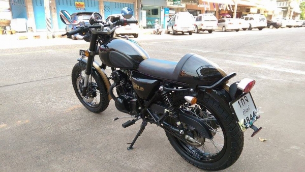 ขายคับ STALLIONS CT150 CAFE RACER ทะเบียนพร้อมโอนไม่ขาดต่อ รถวิ่งมาสามพันนิดๆ สวยๆคับ ราคา 48500 บาท ส่งได้ทั่วไทยคับ สนใจติดต่อ 081-0578282 FACEBOOK POP BIGBIKE SAKONNAKHON ไอดีไลน์ POPBIGBIKESAKON คับ สนใจรถสวย ถูก ดี ต้อง POP BIGBIKE SAKONNAKHON