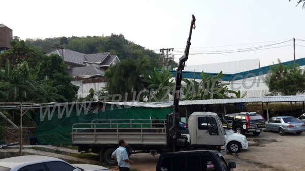 รถบรรทุก 6 ล้อติดเฮี้ยบ HINO  FC ติดเฮี้ยบ 3 ตัน ปีจดทะเบียน 2540  140 แรงม้า