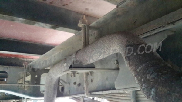 รถบรรทุก 6 ล้อติดเฮี้ยบ HINO  FC ติดเฮี้ยบ 3 ตัน ปีจดทะเบียน 2540  140 แรงม้า