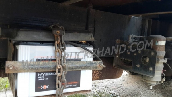 รถบรรทุก 6 ล้อติดเฮี้ยบ HINO  FC ติดเฮี้ยบ 3 ตัน ปีจดทะเบียน 2540  140 แรงม้า