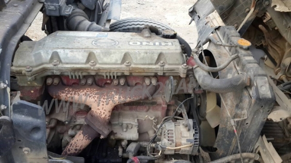 รถบรรทุก 6 ล้อติดเฮี้ยบ HINO  FC ติดเฮี้ยบ 3 ตัน ปีจดทะเบียน 2540  140 แรงม้า