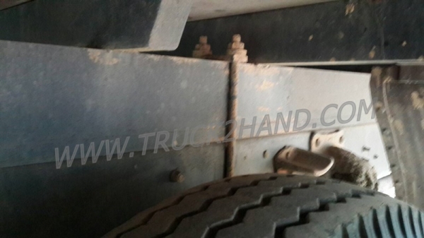 รถบรรทุก 6 ล้อติดเฮี้ยบ HINO  FC ติดเฮี้ยบ 3 ตัน ปีจดทะเบียน 2540  140 แรงม้า