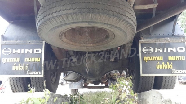 รถบรรทุก 6 ล้อติดเฮี้ยบ HINO  FC ติดเฮี้ยบ 3 ตัน ปีจดทะเบียน 2540  140 แรงม้า