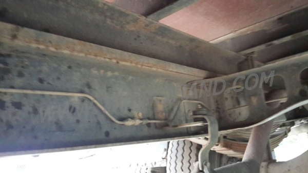 รถบรรทุก 6 ล้อติดเฮี้ยบ HINO  FC ติดเฮี้ยบ 3 ตัน ปีจดทะเบียน 2540  140 แรงม้า