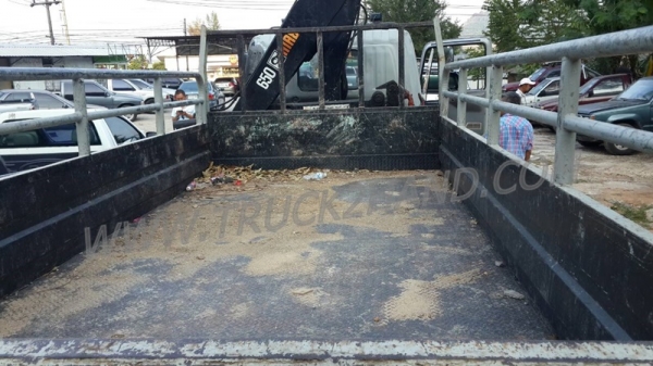 รถบรรทุก 6 ล้อติดเฮี้ยบ HINO  FC ติดเฮี้ยบ 3 ตัน ปีจดทะเบียน 2540  140 แรงม้า