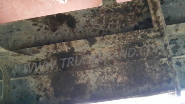 รถบรรทุก 6 ล้อติดเฮี้ยบ HINO  FC ติดเฮี้ยบ 3 ตัน ปีจดทะเบียน 2540  140 แรงม้า