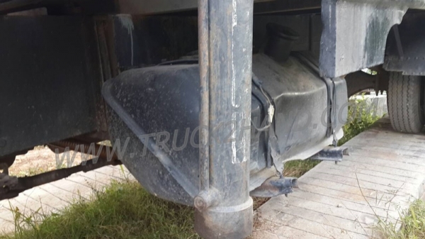 รถบรรทุก 6 ล้อติดเฮี้ยบ HINO  FC ติดเฮี้ยบ 3 ตัน ปีจดทะเบียน 2540  140 แรงม้า