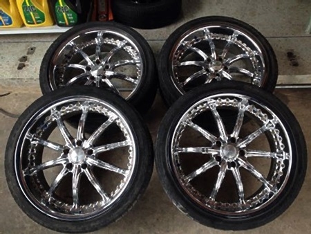 ล้อแม็กมือสองโครเมียม ขอบ20 5รู114 กว้าง8.5 ออฟ40