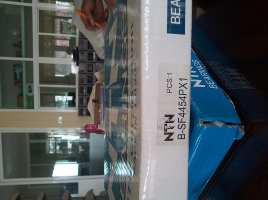 ขายอะไหล่ตัวเดินKOMATSU  PC200-7 และ 8 และลูกปืน