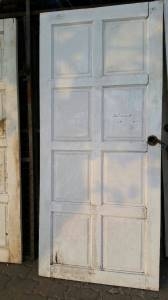 บานประตูไม้เต็ง