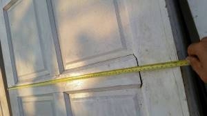 บานประตูไม้เต็ง