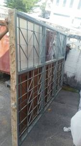 ชุดบานหน้าต่างไม้สักพร้อมเหล็กดัด