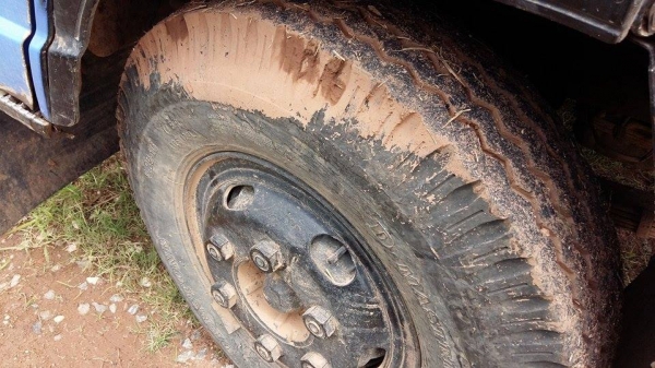 **อิซูซุ NPR115 แรง** ช่วงล่างเดิมๆ/แชทซีงามๆ ไม่ผุไม่ดาม/ยาวสีเมตรกว่า/ยางดี รถวิ่งงานปกติ**ไม่มีทะเบียน**โทรหาลุงโหนก 081 074 5778 จ้า