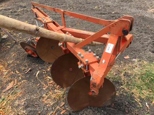 ผานบุกตราช้าง224F  3 ใบ สวยเดิมพร้อมใช้  ท่านใดหาอยู่รีบเลยครับผม