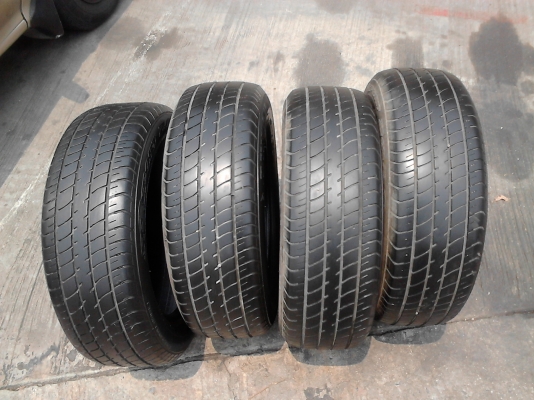 185/60R15 DUNLOP SP SPORT 2030 ปี2012 ชุด 4 เส้น TEL.081-427-3941 185/60R15 DUNLOP SP SPORT 2030 ปี2012 ชุด 4 เส้น TEL.081-427-3941