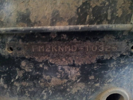 10 ล้อ 2 เพลา หัว-คัสซี่ 260 แรงม้า HINOFM2KNMD-10325 ปี2542 รถห้างแท้เดิม เครื่องดี-คัสซี่ สวย