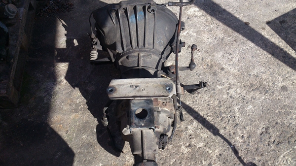 ขายเกียร์ธรรมดาห้าสปีดใส่รถตู้โตโยต้า 2L 3L