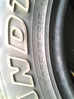 235/75R15 DUNLOP GRANDTREK AT3 มี 3 เส้น TEL.081-427-3941 235/75R15 DUNLOP GRANDTREK AT3 มี 3 เส้น TEL.081-427-3941